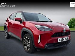 Used 2025 Toyota Yaris Hybrid Design Estate | £24,369 (Fair price)