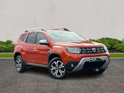 Orange Used 2022 Dacia Duster Prestige SUV | £13,295 (Fair price)