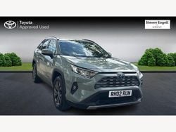 Green Used 2022 Toyota RAV4 Hybrid Design SUV | £26,940 (Fair price)