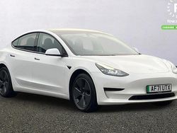 White Used 2021 Tesla Model 3 Standard Range Sedan | £16,799 (Fair price)