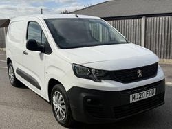 White Used 2020 Peugeot Partner MPV | £9,000 (Good price)