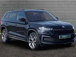 Black magic pearl effect Used 2022 Skoda Kodiaq SportLine SUV | £32,114 (Expensive)