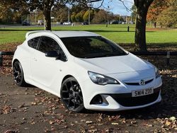 White Used 2014 Vauxhall Astra GTC S Hatchback | £8,750 (Fair price)