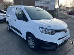 White Used 2021 Toyota Proace Van | £9,495 (Good price)