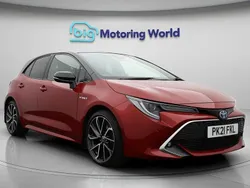 Red/black Used 2021 Toyota Corolla Hatchback | £17,500 (Fair price)