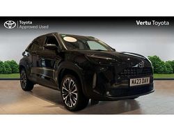 Black Used 2023 Toyota Yaris Cross SUV | £23,735 (Fair price)