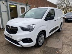 White Used 2022 Vauxhall Combo Sportive Van | £7,495 (Fair price)