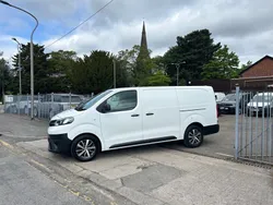 Alaska white Used 2019 Toyota Proace Van | £12,490 (Expensive)
