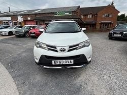White Used 2014 Toyota RAV4 SUV | £8,799 (Fair price)