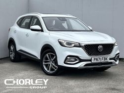 White Used 2021 MG HS Exclusive SUV | £14,111 (Fair price)