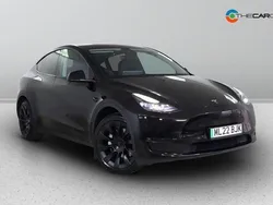Black Used 2022 Tesla Model Y Long Range SUV | £23,975 (Good price)