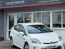 White Used 2015 Toyota Prius Hatchback | £10,495 (Fair price)