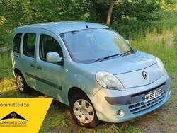 Blue Used 2010 Renault Kangoo Expression MPV | £2,795 (Fair price)