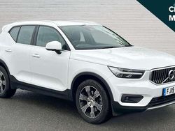 White Used 2019 Volvo XC40 Inscription SUV | £20,587 (Fair price)
