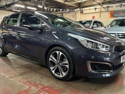 Silver Used 2017 Kia Ceed Hatchback | £9,700 (A bit pricey)