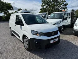 White Used 2020 Peugeot Partner MPV | £9,995 (A bit pricey)