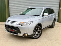 Silver Used 2014 Mitsubishi Outlander SUV | £4,500 (Fair price)