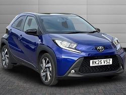 Juniper blue with black Used 2025 Toyota Aygo X SUV | £14,501