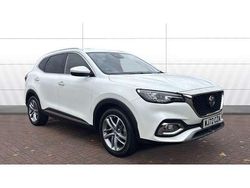 White Used 2022 MG HS Exclusive SUV | £17,146 (Fair price)