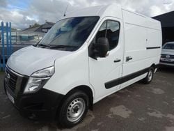 White Used 2021 Nissan NV400 Tekna Van | £12,999 (Super price)