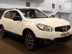 White Used 2013 Nissan Qashqai +2 360º SUV | £2,999 (Fair price)