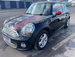 Black Used 2012 Mini Cooper Hatch Hatchback | £1,995 (Expensive)