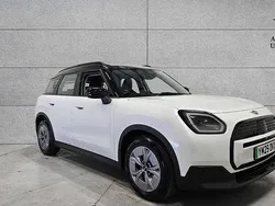 White New 2025 Mini Countryman SUV | £30,370 (Good price)