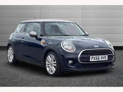 Blue Used 2016 Mini Cooper Seven Hatchback | £6,290 (Fair price)