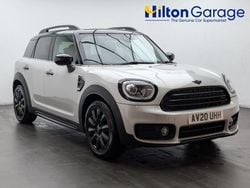 White Used 2020 Mini Cooper Countryman Classic SUV | £13,050 (Good price)