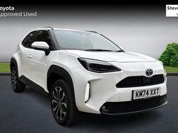 Used 2025 Toyota Yaris Hybrid Design Estate | £23,226 (Fair price)