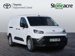 White Used 2025 Toyota Proace Van | £18,000 (A bit pricey)
