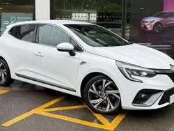 White Used 2022 Renault Clio V RS Line Hatchback | £15,295 (Fair price)