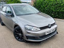 Grey Used 2016 VW Golf VII Edition Hatchback | £5,940 (Fair price)