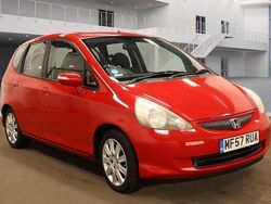Red Used 2007 Honda Jazz SE Hatchback | £2,999 (Fair price)