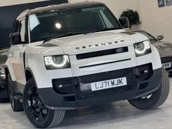 White Used 2022 Land Rover Defender SE SUV | £49,722 (Fair price)