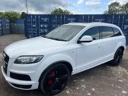 White Used 2010 Audi Q7 S-Line SUV | £8,995 (A bit pricey)