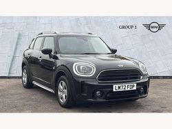 Black Used 2022 Mini Cooper Countryman Classic SUV | £23,950 (Fair price)