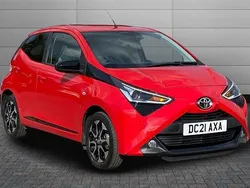 Red pop Used 2021 Toyota Aygo Trend Hatchback | £10,991 (Fair price)