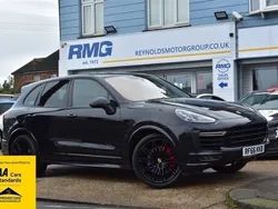 Black Used 2016 Porsche Cayenne SUV | £26,950 (Fair price)