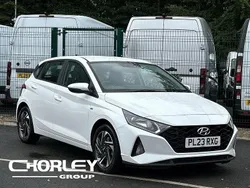 White Used 2023 Hyundai i20 SE Hatchback | £13,951 (Fair price)