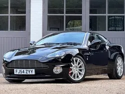 Onyx black Used 2005 Aston Martin Vanquish Coupe | £64,950