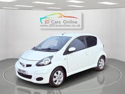 White Used 2011 Toyota Aygo Hatchback | £4,495 (A bit pricey)