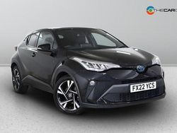 Black Used 2022 Toyota C-HR Design SUV | £19,475 (Fair price)