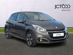 Grey Used 2019 Peugeot 208 Hatchback | £7,000 (Fair price)