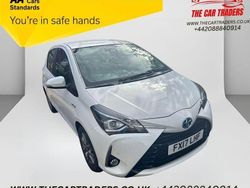 White Used 2017 Toyota Yaris Hybrid Hatchback | £10,288 (Fair price)