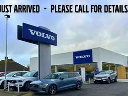 Blue Used 2021 Volvo XC60 Momentum SUV | £26,750 (Fair price)
