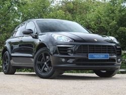 Black Used 2015 Porsche Macan SUV | £23,995 (Good price)