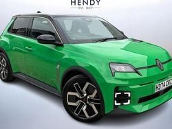 Used 2025 Renault R5 Komfort Hatchback | £24,316 (Fair price)