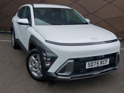 Pearl serenity white New 2025 Hyundai Kona Advanced SUV | £21,998 (Good price)