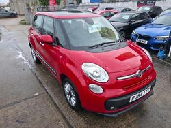 Red Used 2014 Fiat 500L Lounge MPV | £3,500 (Fair price)